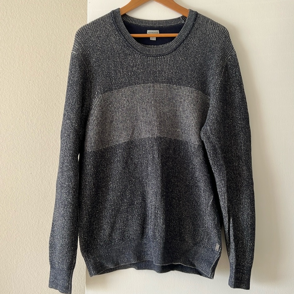 Men’s Ashworth Crewneck Sweater | size M